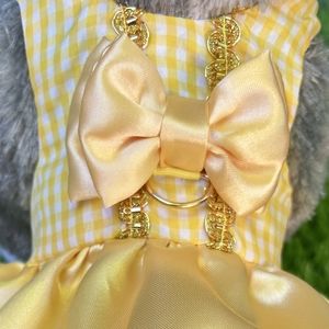 Beautiful new yellow plaid dress for your pet. If you need some with custom meas